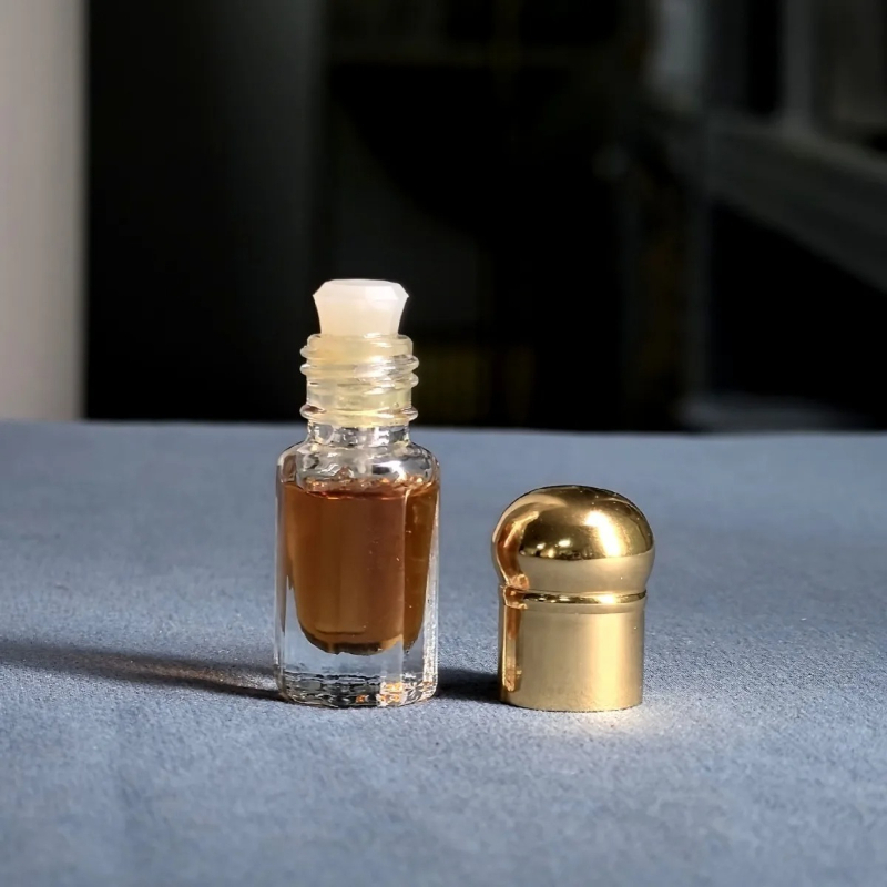 Naturalny, czysty olejek etery – Sandalwood Perfume Oil recenzja i cena